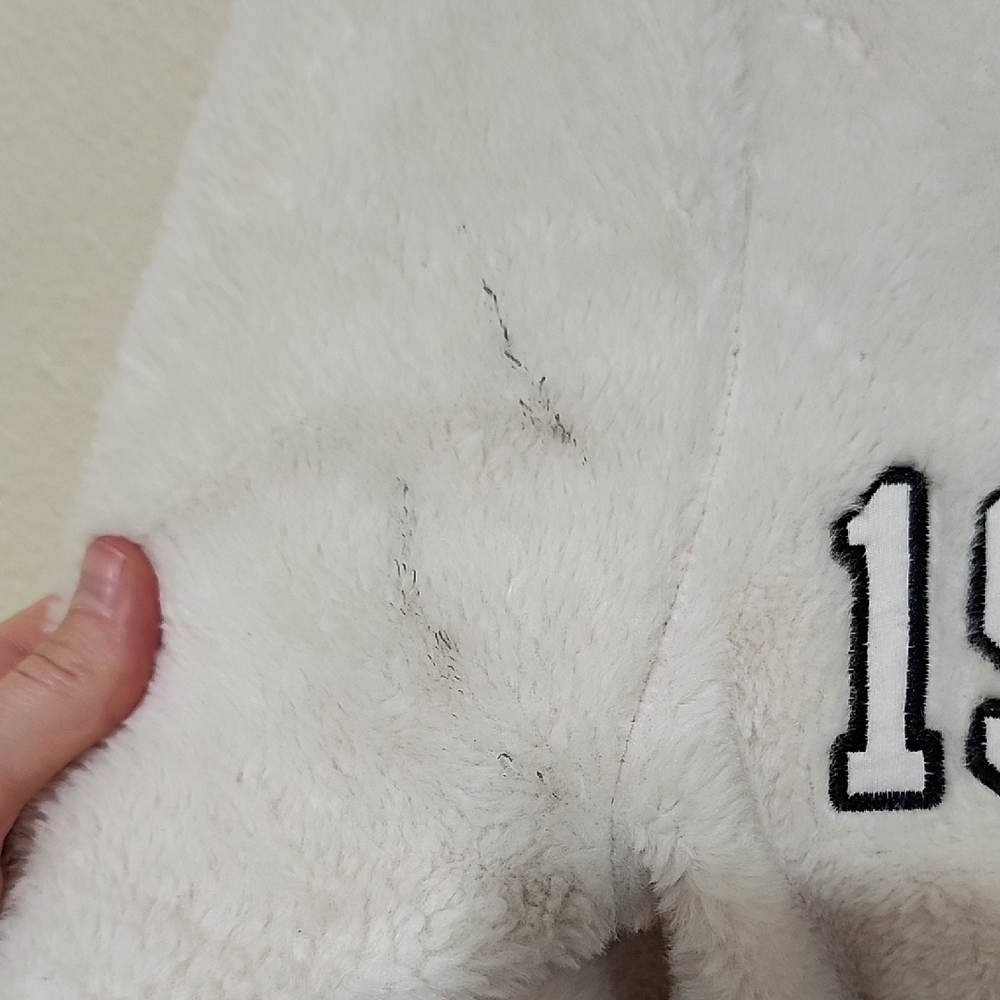 White NY City Crew Neck Sweatshirt with Bold Graphics - Picture 6 of 10